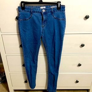 Skinny denim jeans